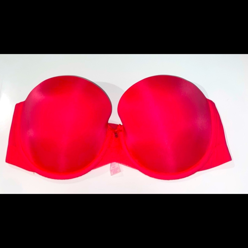 VS Lined Strapless Bra
